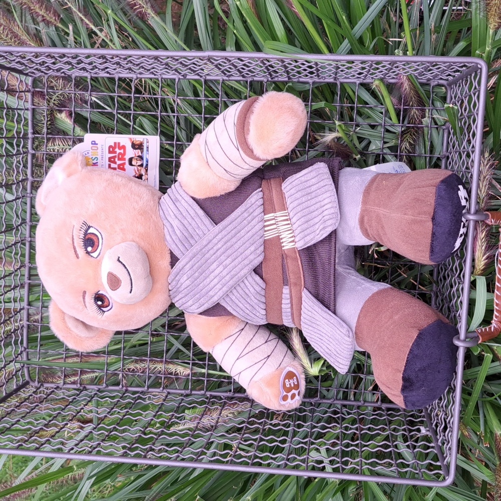 Star wars Disney Build-A-Bear Retired Rey Bear Plush - New With Tags!
